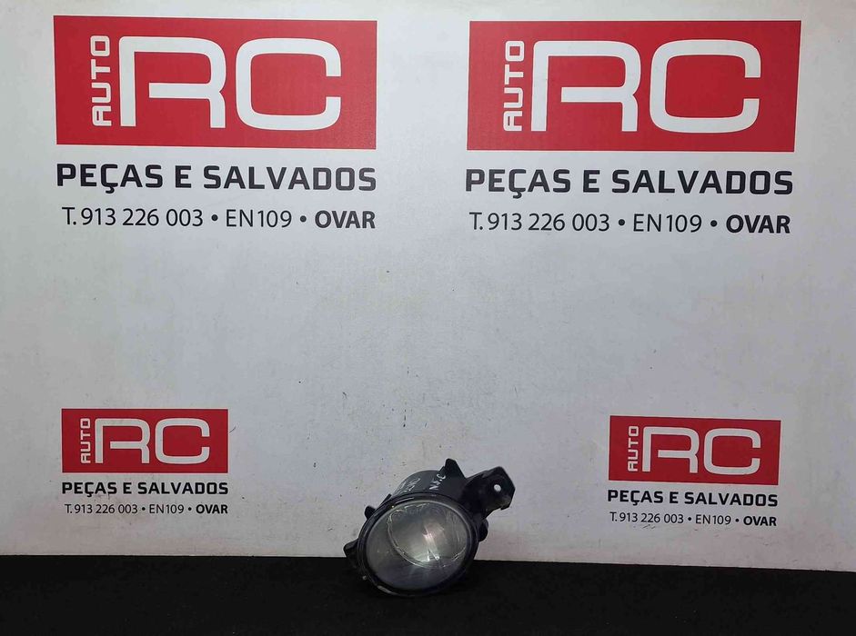 Farol Nevoeiro Frente Esquerdo 8200002469 - RENAULT CLIO III