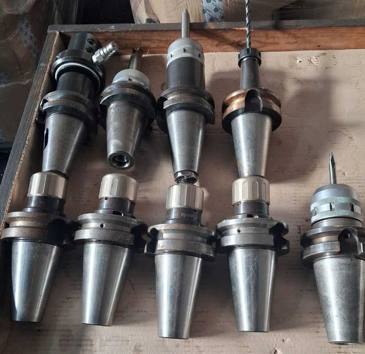 ISO 50, ISO 40, BT 40, BT 50, SK30 cones diversos 230 unidades
