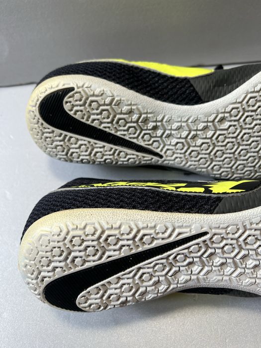 Nike Elastico Pro III IC