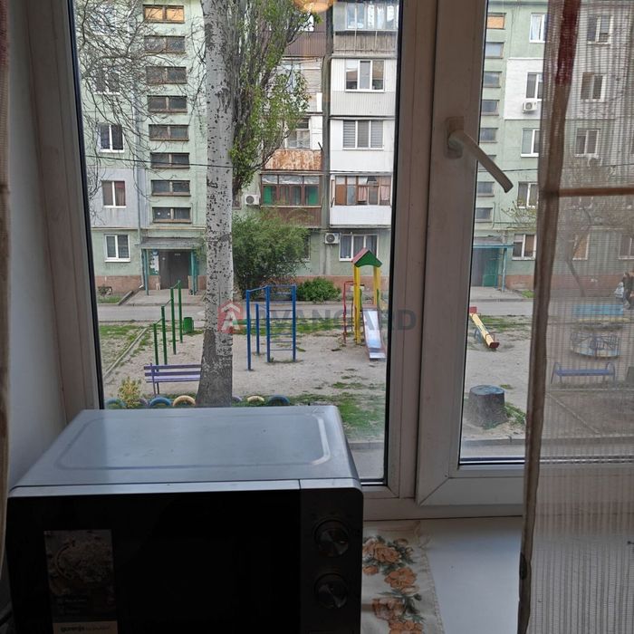 Продаж 2 к кв вул  Військбуд 84
