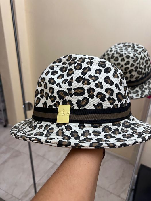 Леопардова шляпка. Бренду C&B. Стан нової