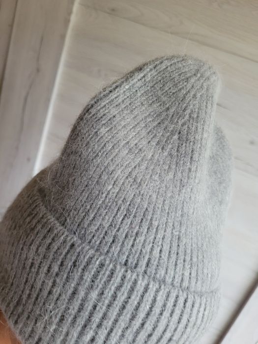 Ciepła czapka z angorą beanie jasnoszara
