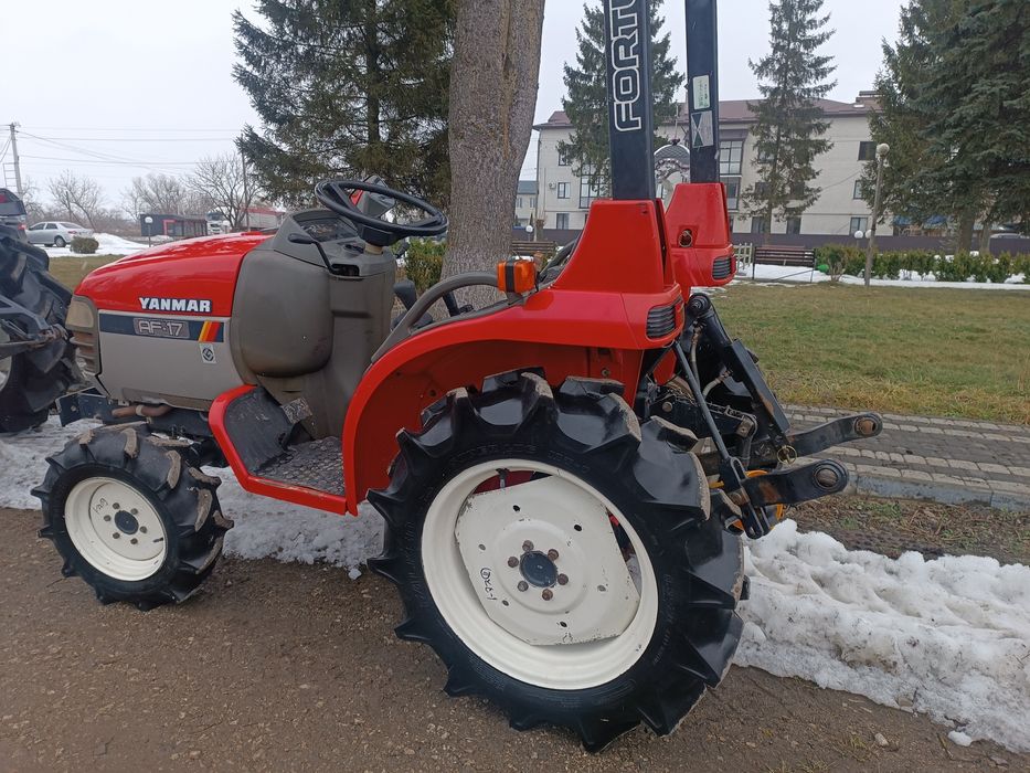 Японський мінітрактор.Трактор Янмар .Кубота.