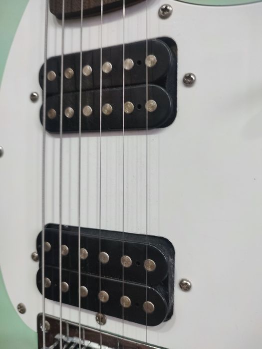 Хамбакери від squier bullet Mustang