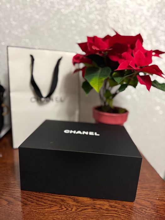 коробка chanel  на магнітах