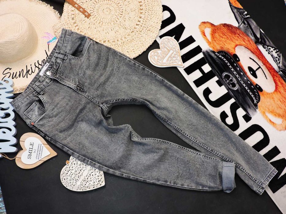 Sinsay Spodnie jeans trech Push Up 40