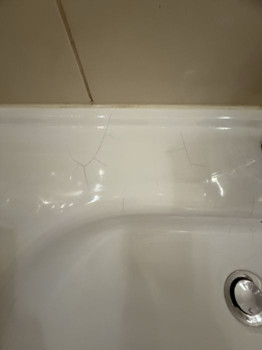 Продам умивальник з тумбою (аквародос)