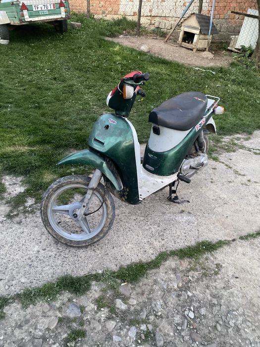 Скутер піадджо 50 кубів
