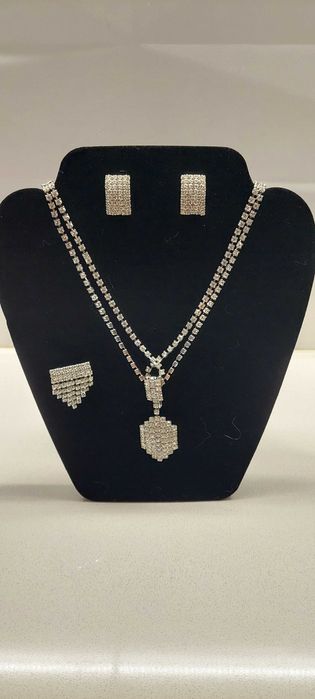 Colares e Brincos - Bijuteria