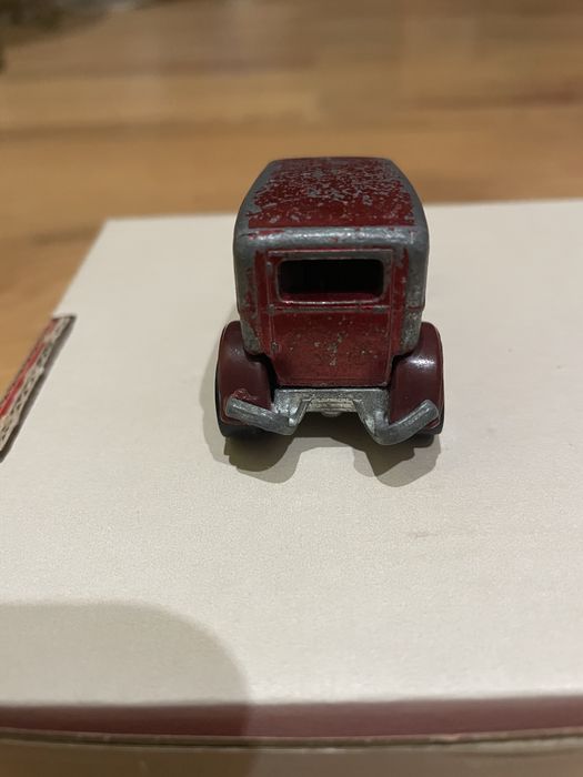 Колекційна машинка Hot Wheels 1977 року
