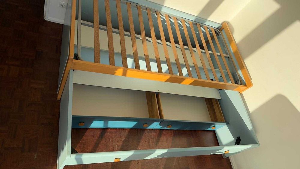 Quarto completo de Criança/Adolescente Impecável!