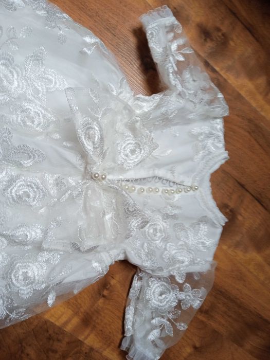 Sukienka do chrztu r.68