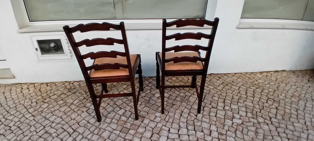 Vintage Cadeira de Madeira com Estofo de Tecido