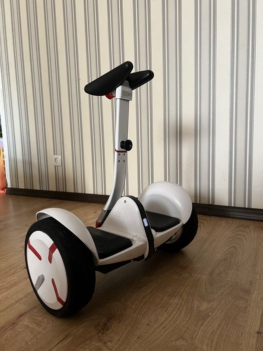 Сігвей Білий  (Segway Ninebot mini PRO)