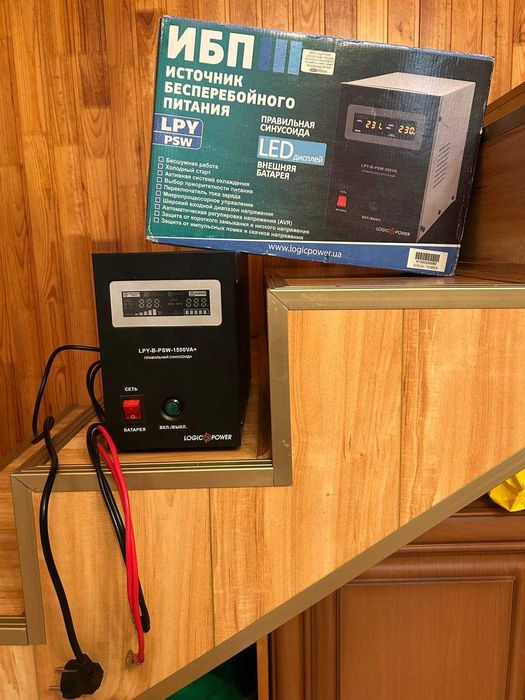 ДБЖ LogicPower LPY-B-PSW-1500VA+(1050Вт) 10A/15A 24В