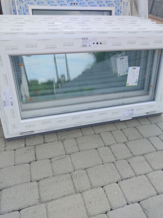 Sprzedam okno nowe 60wys120szer uchylne