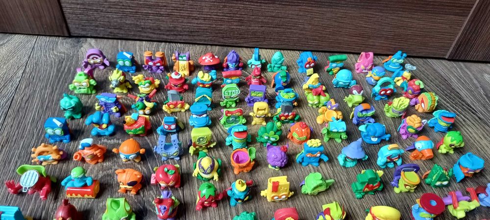 super things/super zings figurki 10szt