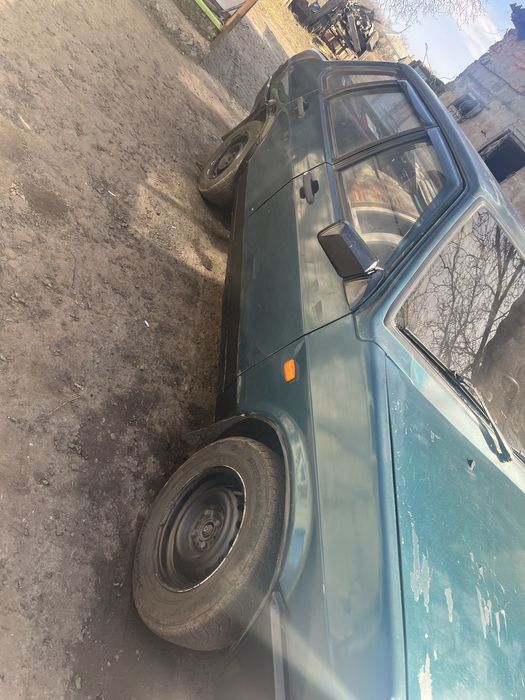 Продам ваз 21099