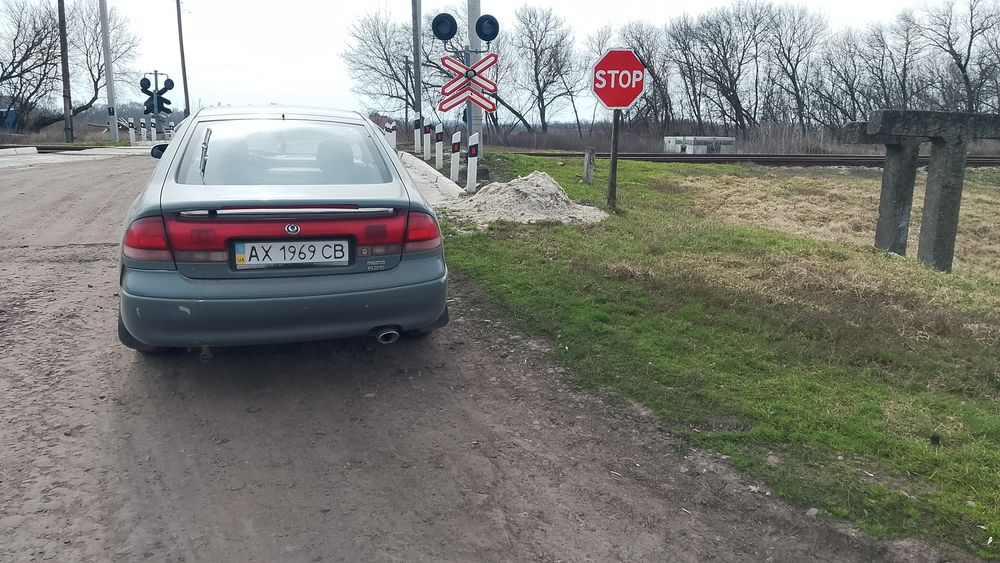 Продам Мазда 626 ge 1.8