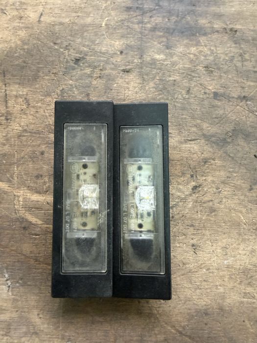 Par de Plafons / Luzes de Matrícula LED Originais BMW