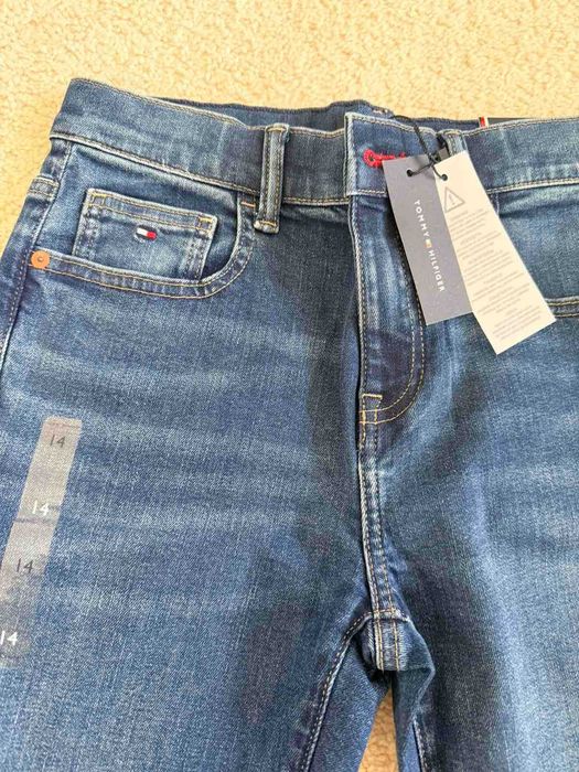 Продам нові оригінальні джинси Tommy Hilfiger  на хлопчика