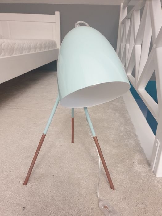 Lampa stołowa metalowa