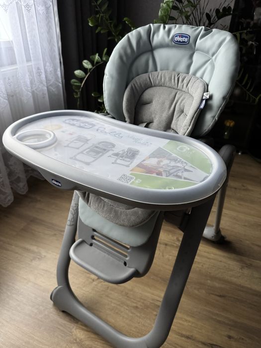 Стул Chicco для годування дитина