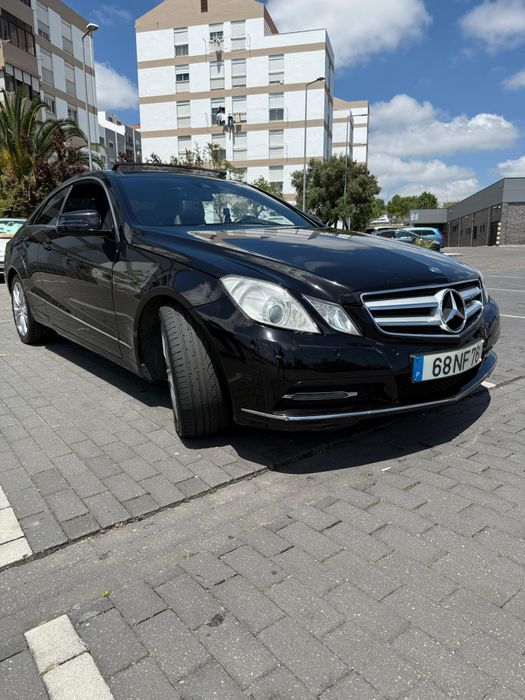 Mercedez e220 impecavel