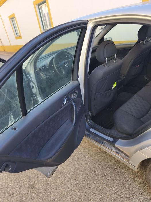 Mercedes c220 w203