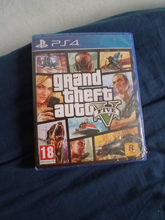 PlayStation 4 pro slim