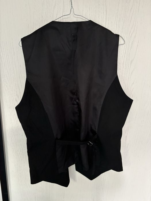Czarno-szara kamizelka od garnituru