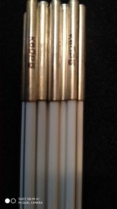 Лампы CCFL подсветки ЖК 960*3мм. Цена 130грн.