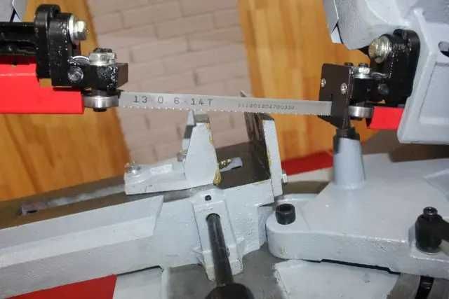 Стрічкова пила по металу Holzmann BS 128HDR 400 В ленточная пила для метала отрезной по металу відрізний