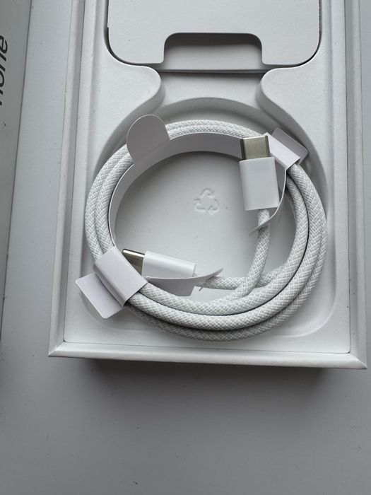 Оригинальний кабель Apple USB-C от айфон iPhone 15 Pro 16