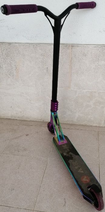 Trotinete scooter Airwalk Vapour ( Suporta peso até 100 Kgs )