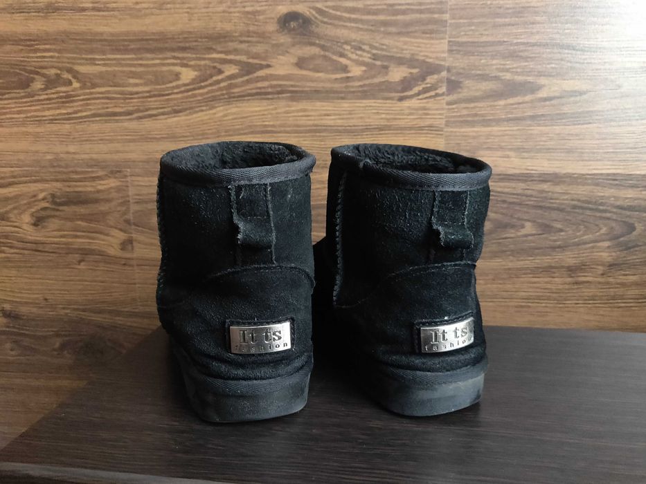 Угги женские It is fashion замшевые р.41/ 26 см. черного цвета