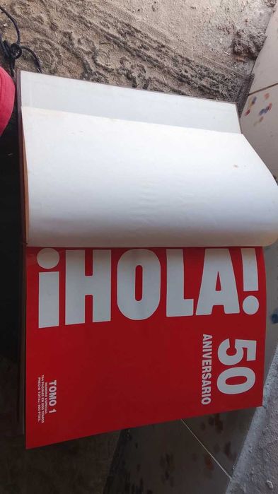 Livro iHola aniversário 50