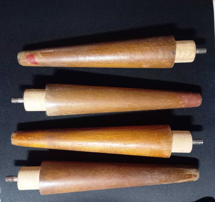 Деревянные ножки СССР с винтовой резьбой 4 штуки