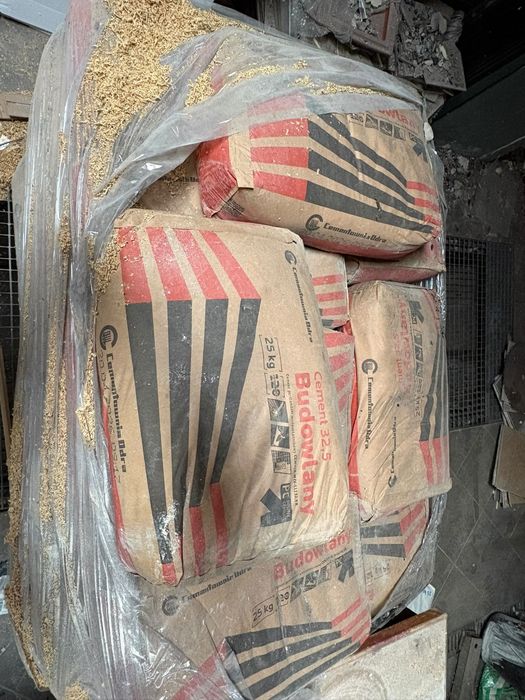 Cement 32.5 25Kg paleta