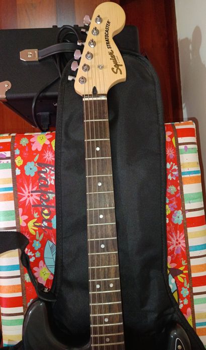 Guitarra elétrica Squier Stratocaster  by Fender