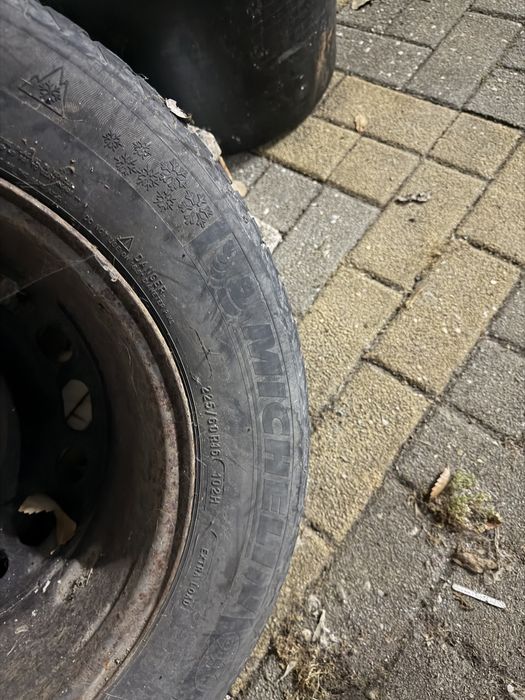 Jantes 16" com pneus para venda