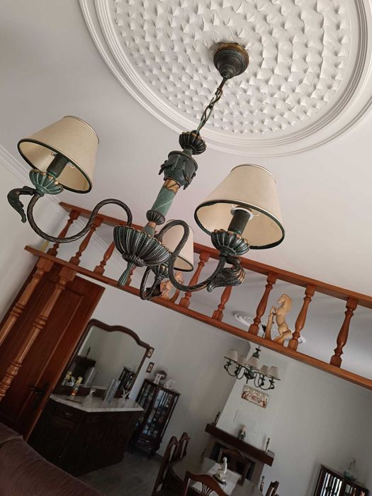 Abajur. Candeeiros de teto