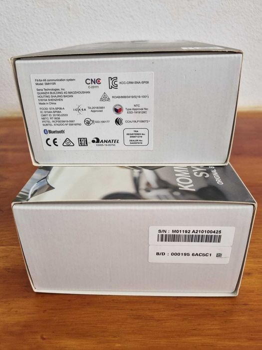Capacetes BMW com coluna e microfone