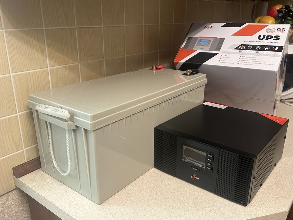Інвертор LPM-PSW-1500VA+ акумулятор 12V 250Ah Gel - готовий комплект