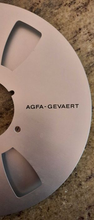 Sprzedam szpulę Agfa Gevaert  26,5 cm.