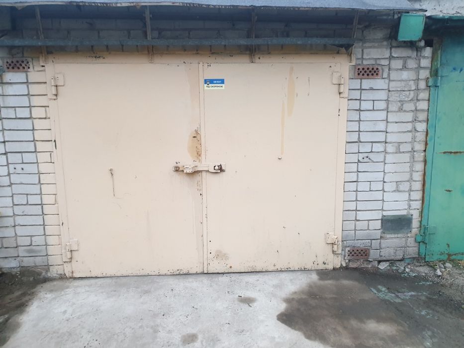 Продам капитальный гараж на Клочко 6,ЦРБ,ЖК Вертикаль.