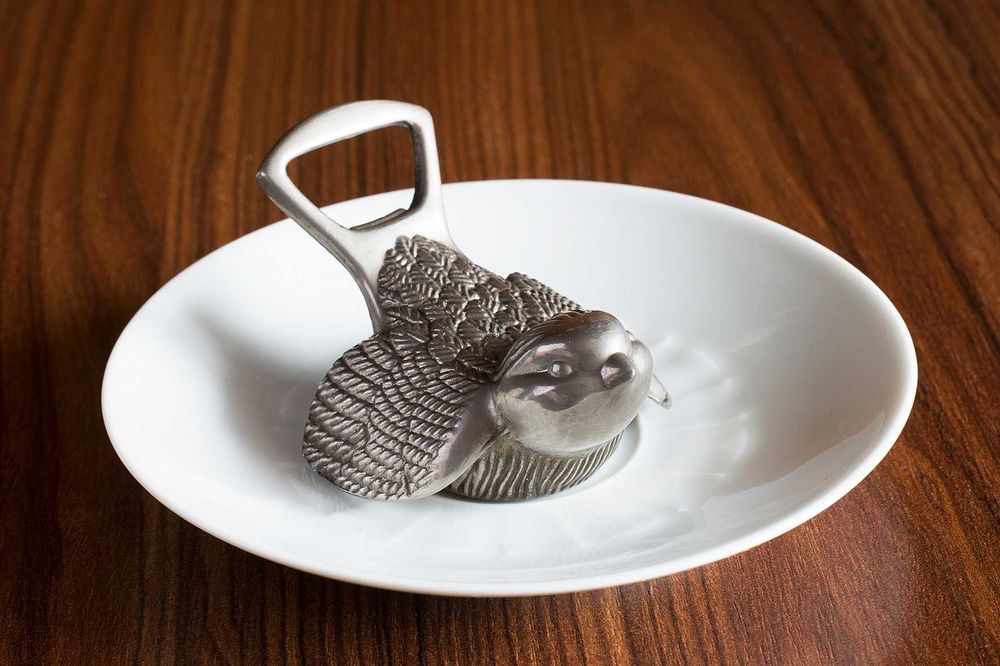 Продаю открывашку-пробку в виде воробья