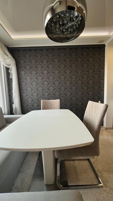 Продаж 2- кімнатної квартири по вулиці Кн. Ольги 4/9 ц, 62 м/кв, кімна