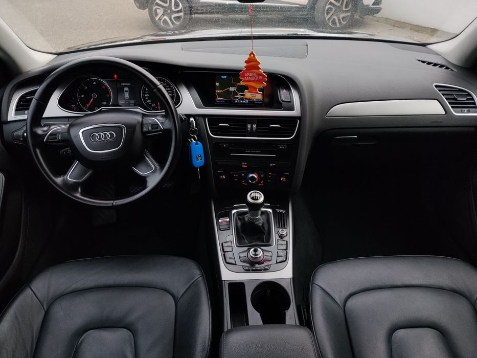 Audi A4 Avant 2.0tdi 150cv FULL EXTRAS de 2016 como nova aceito retoma