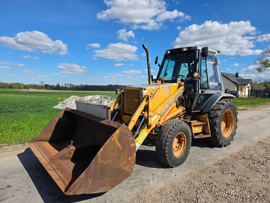 Case 580 SK Turbo 4x4  w oryginale  sprawny gotowy do pracy